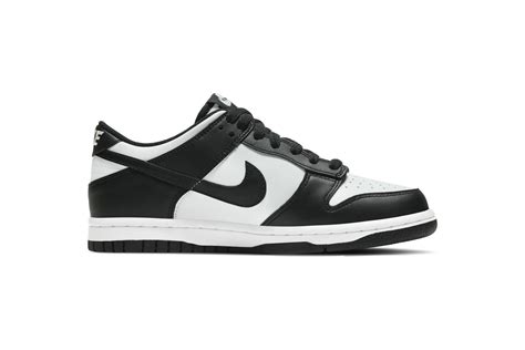 Nike dunks boys size 6